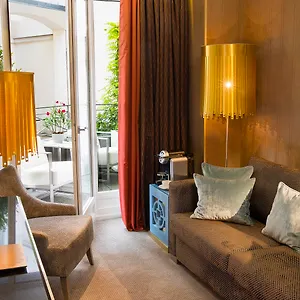 Baume Hotel